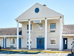 Motel 6 Harrisonburg, VA - South