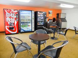 Motel 6 Erie, PA