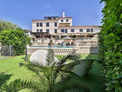 Hotel Perla Riviera
