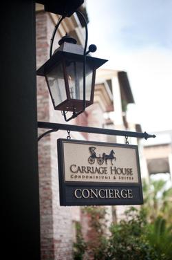 Carriage House Hotel