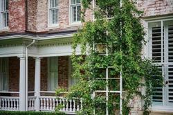 Inn At Carnall Hall