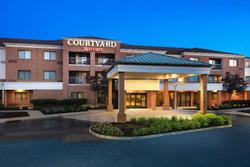 Courtyard By Marriott West Orange