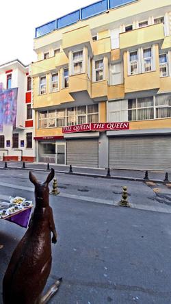 The Queen Hotel