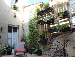 Une Chambre En Ville
