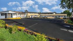 Sea Rock Inn - Long Beach