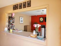 Budget Inn Express