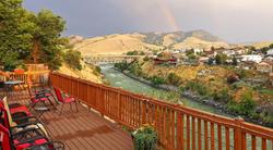 Yellowstone Riverside Cottages