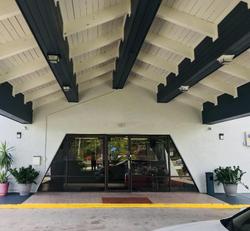 Red Carpet Inn