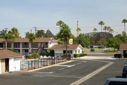 Colony Inn