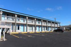 Lonestar Inn
