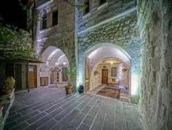 Elysa E Cave House