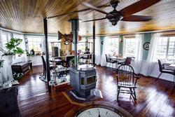 The Newport Belle, Riverboat B&B