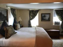 Admiral Farragut Inn