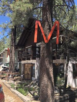 The Mammoth Inn