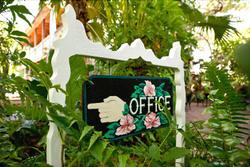 Island City House Hotel