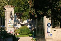 Chateau De Challanges