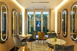 Danis Hotel