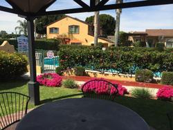 Oasis Inn & Suites