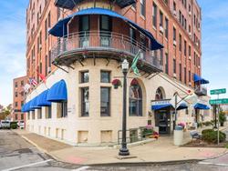 The Lafayette A Grand Riverboat Era Hotel
