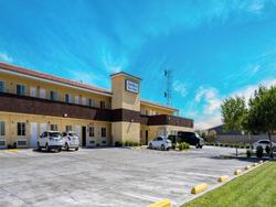 America Inn & Suites