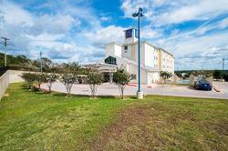 Motel 6 Marble Falls, TX