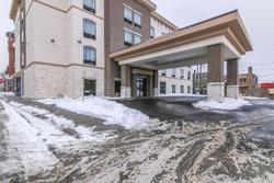 Cobblestone Inn & Suites at UW Stout Downtown Meno