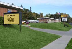 Budget Host Crestview Inn
