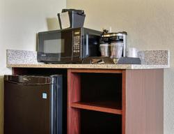 Cobblestone Hotel & Suites - Hutchinson