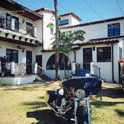 Black Dolphin Inn