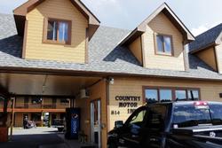 Country Motor Inn