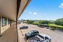 Executive Inn And Suites