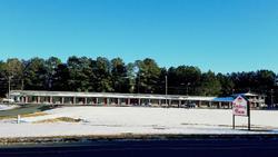 Roadway Inn