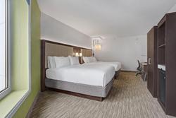 Hotel 1200