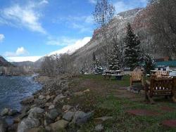 Redstone Cliffs Lodge