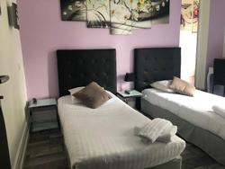 Logis Hotel Du Cirque
