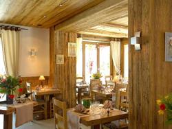 Logis Hotel La Croix Saint Maurice