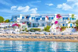 Otel Mavi Beyaz Palamutbükü