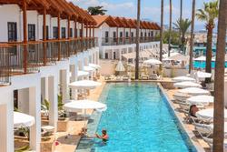 Banana Beach Hotel