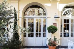 Ecole St Pierre Hotel