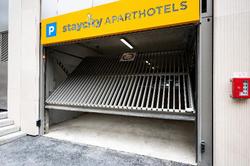 Staycity Aparthotels Paris La Defense