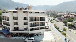 Emilia Hotel