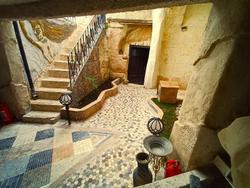 Stone Age Hotel