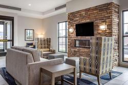 Comfort Suites Scottsdale Talking Stick Entertain