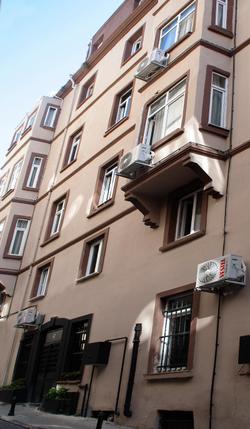RoyaRooms Hotel
