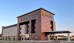 La Quinta Inn & Suites by Wyndham Denver Parker