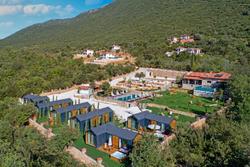 Kairos Hotel