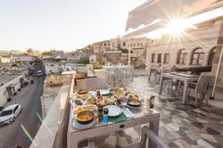Aurora Cave Hotel