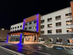 Holiday Inn Express And Suites Henderson South B
