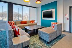 avid Hotel Detroit - Warren