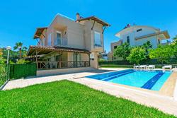 Paradise Town Villa Legend